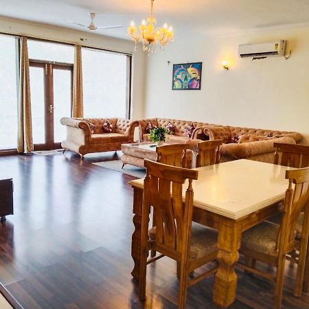 Fortune Home Service Apartment 2Bhk,E28 Saket 2A New Delhi Exterior photo